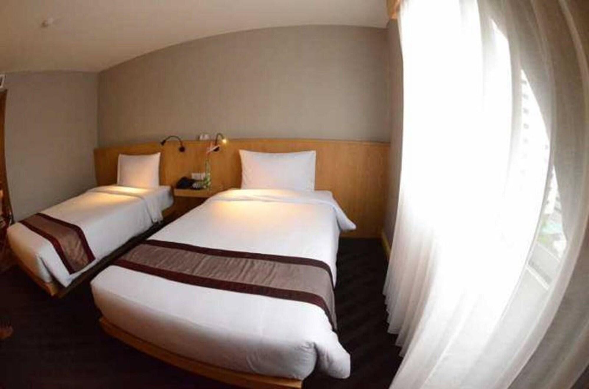 Hotel Vista Express Bangkok Ngoại thất bức ảnh